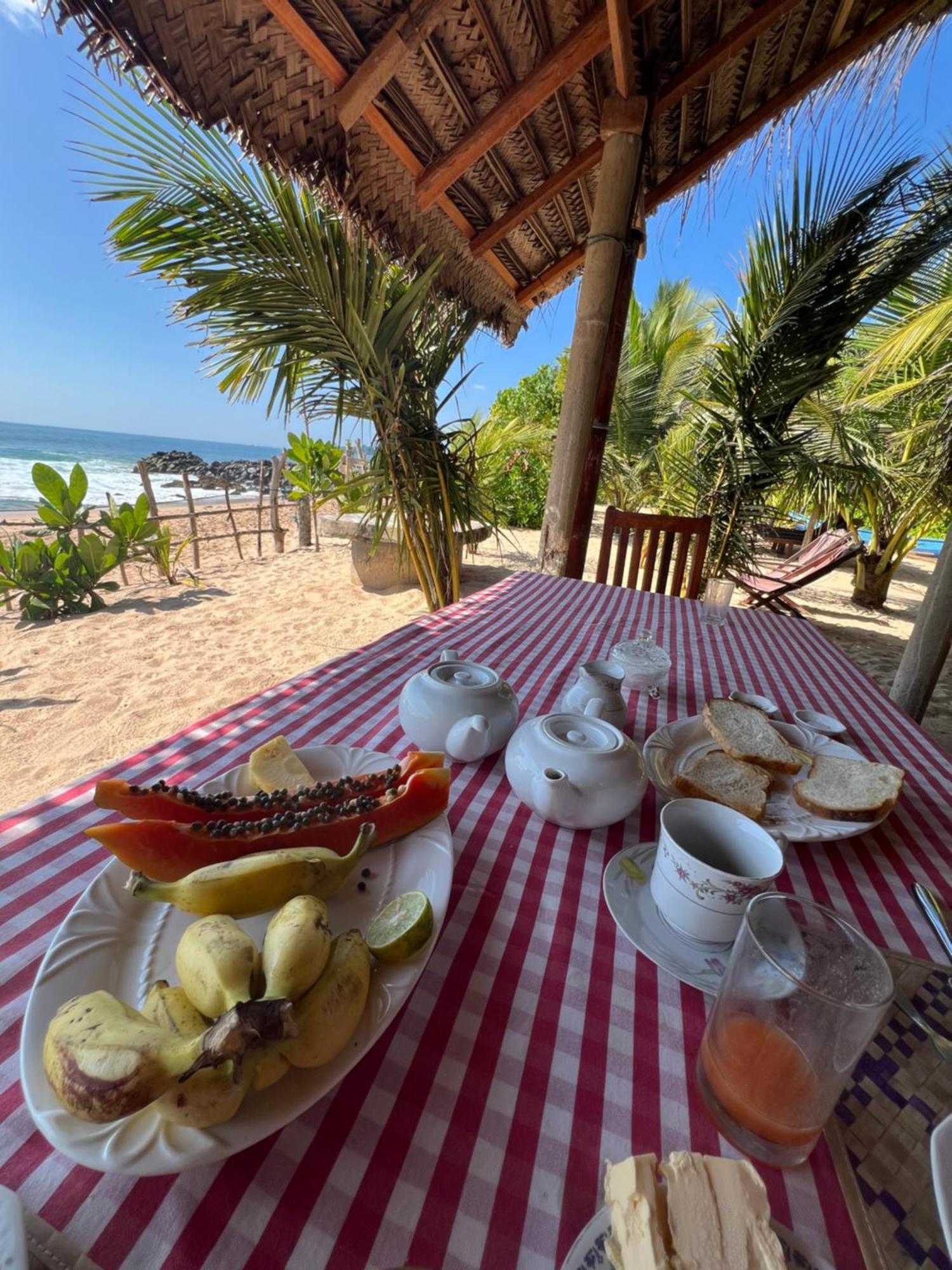 Villasiri And Leon Beach Paradise تانجالي المظهر الخارجي الصورة